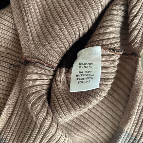 NWT Evereve Hallie Variegated Stripe Dress Brown Black Stripe Midi Size Small - Picture 8 of 8